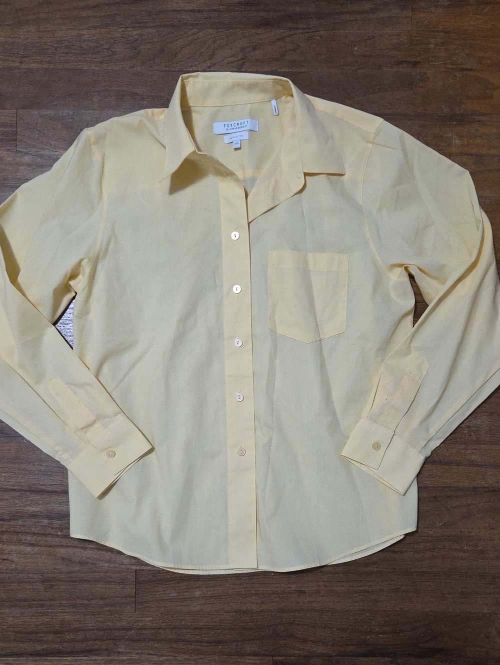 NWOT Foxcroft dress Shirt